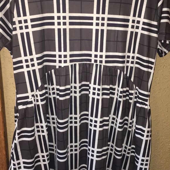 No name short sleeve dress with pockets - Picture 4 of 5